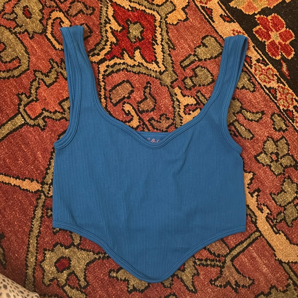 blue crop tank